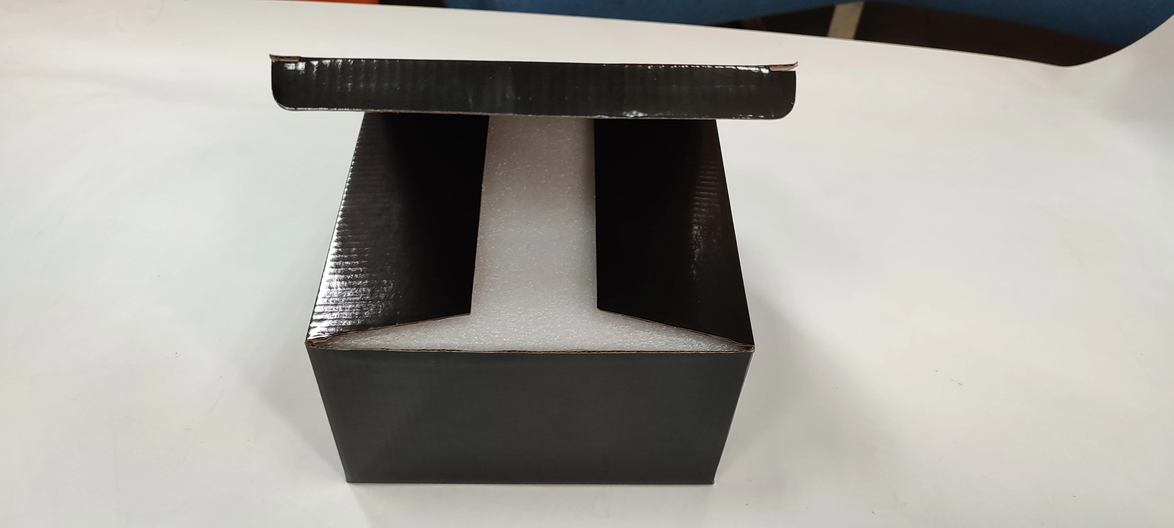 package-img