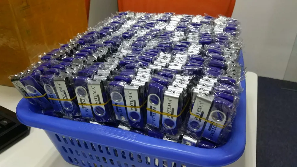 Wholesale Metal Box Usb Swivel Usb 2.0 Memory Stick 512MB - ANKUX.COM