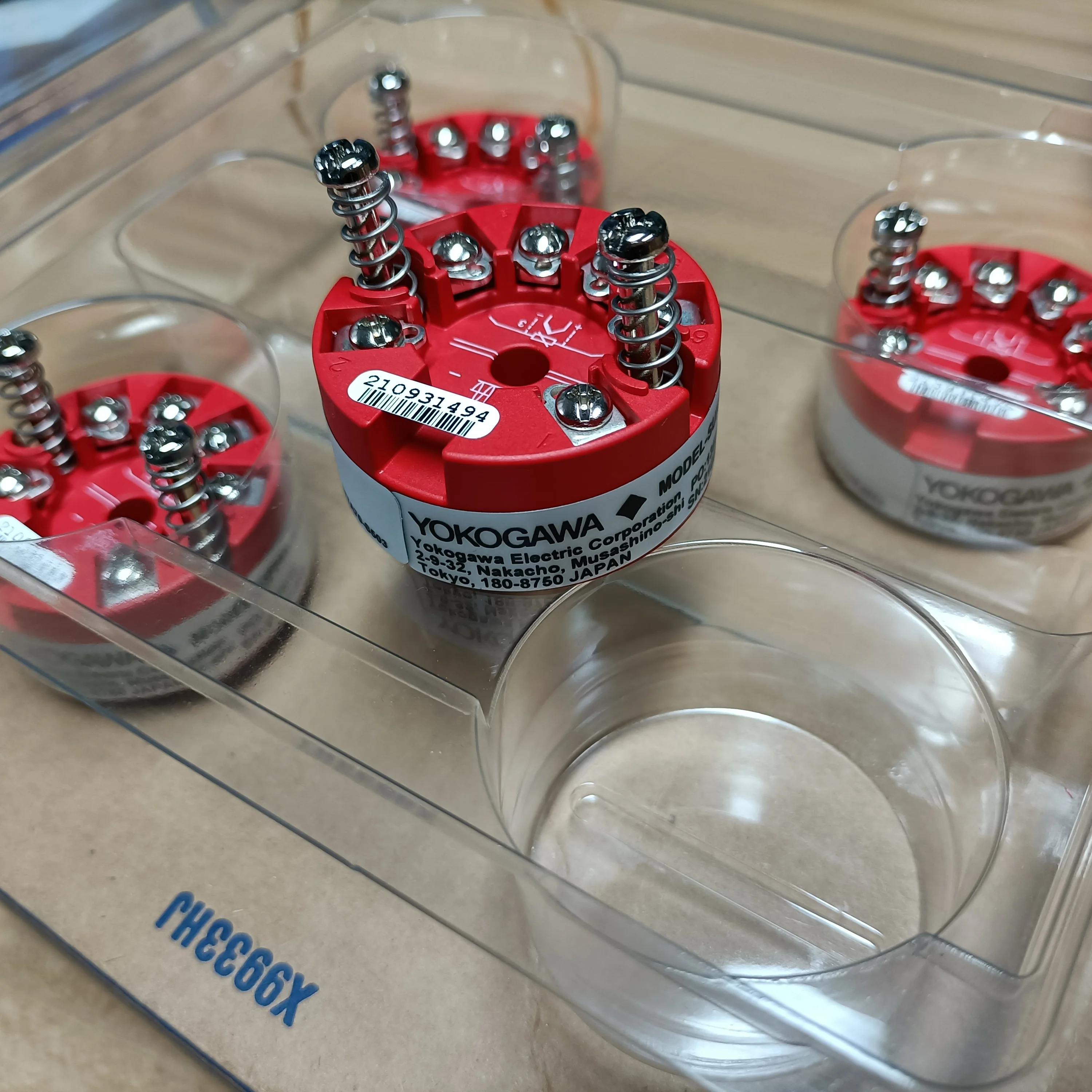 Original Japan Yokogawa Pt100 Temperature Transmitter Yta70 j/ks2