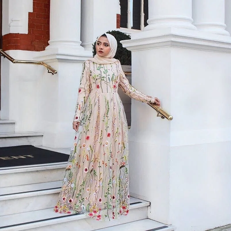 Download Fashion Ethnic Turkey Clothes Muslim Dress Kaftan Floral Embroidery Islamic Clothing Muslim Dress Women Buy Muslim Dress Women Islamic Clothing Muslim Dress Floral Embroidery Islamic Clothing Product On Alibaba Com