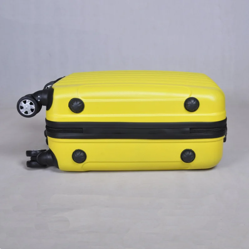 cheap luggage (12).png