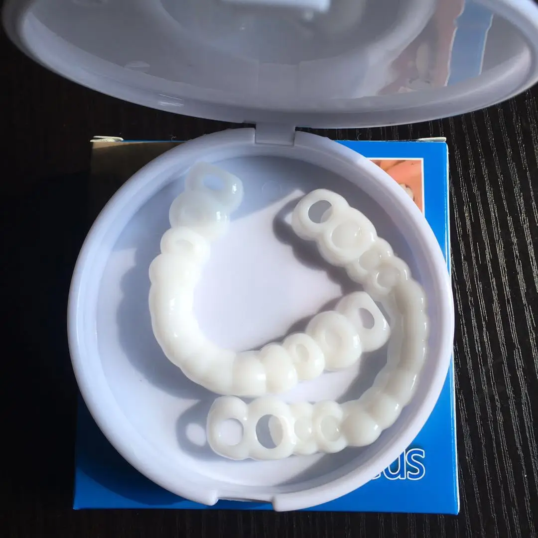 美丽的微笑假牙美容牙套上排白色牙科套装人工义齿