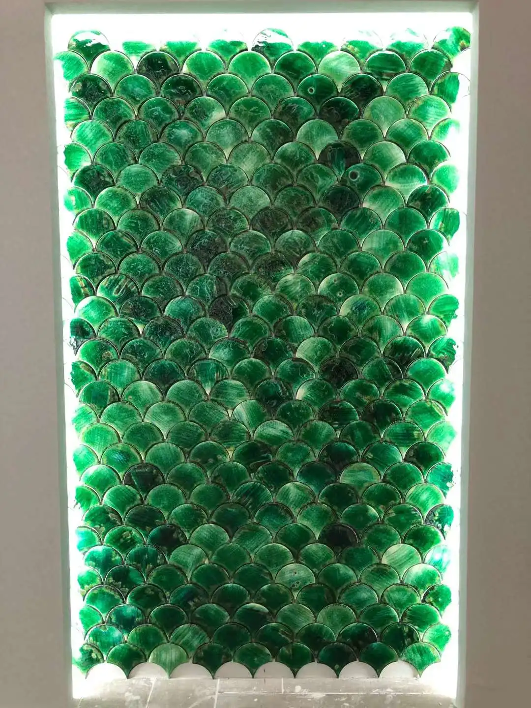 product green peacock ceramic mosaic tile moroccan style ice crackle pattern scallop design for bathroom or living room factory price-4