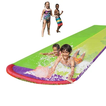 inflatable pool with sprinkler