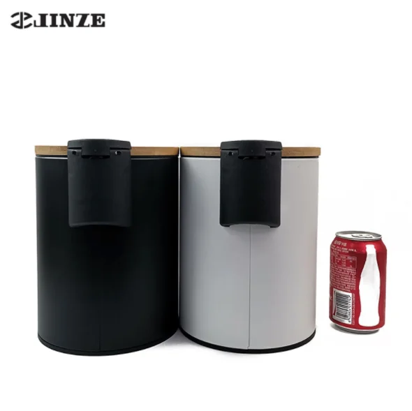 trash can2.png