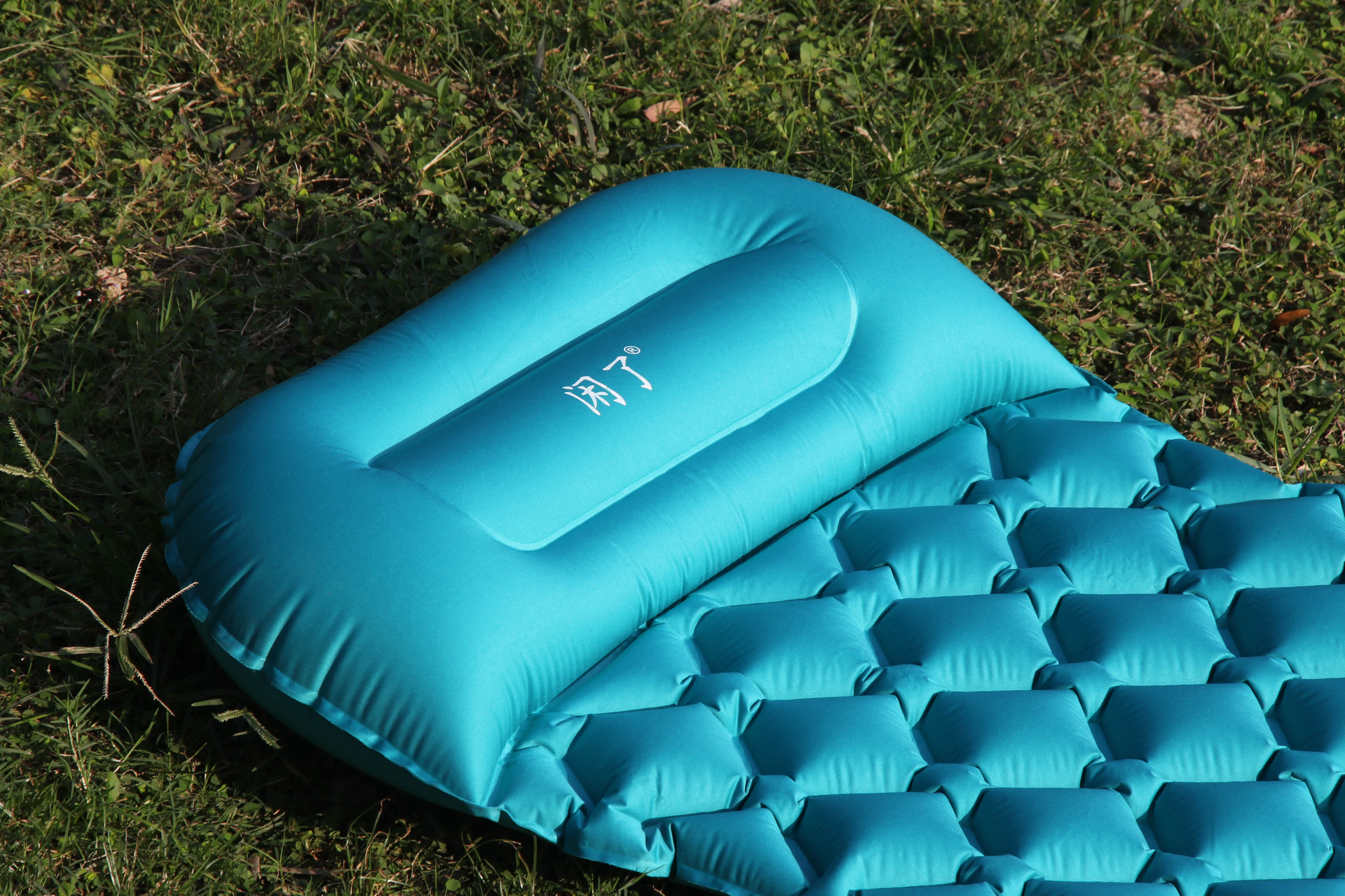 超轻型充气睡垫与枕头防水野营户外