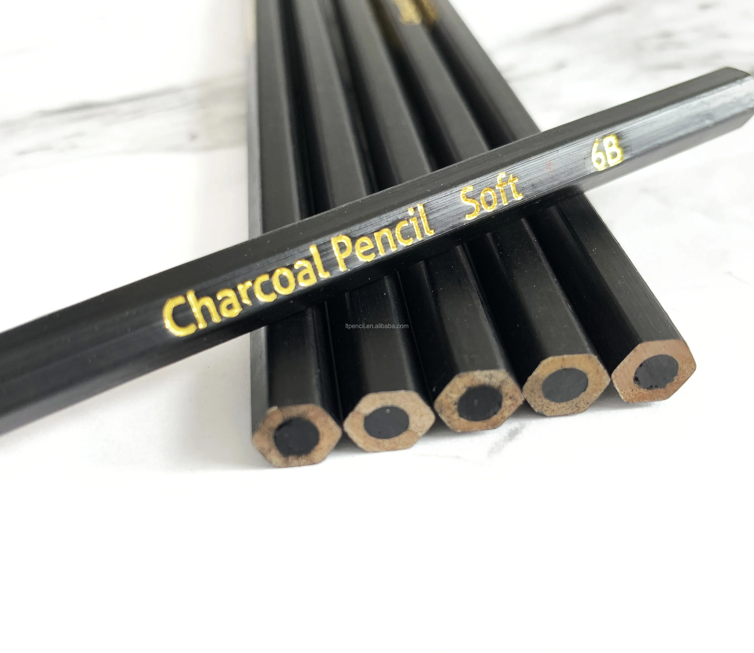 2b charcoal pencil