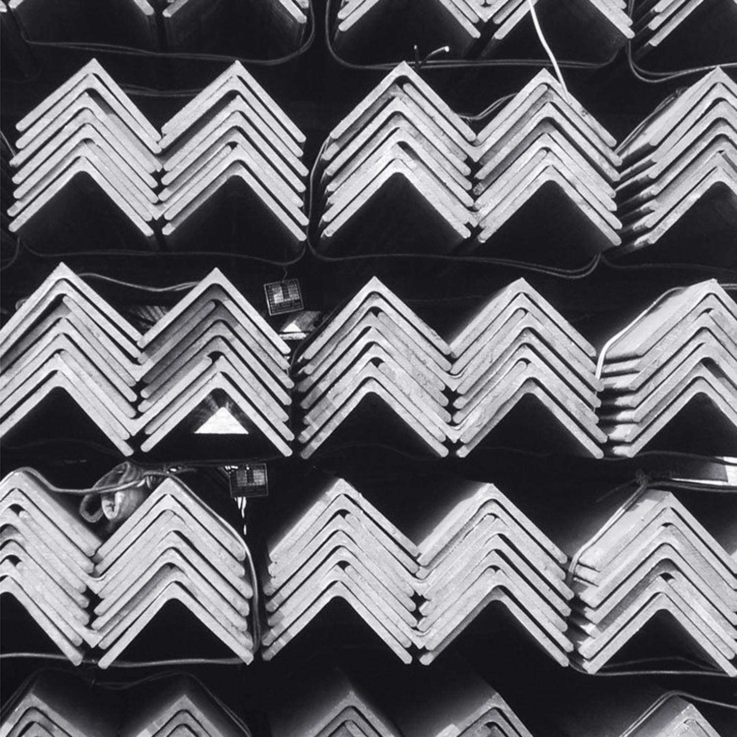 75x75 Galvanized Steel Slotted Angle Bar,Hot Rolled Angle Bar Iron Specification,12m Structural