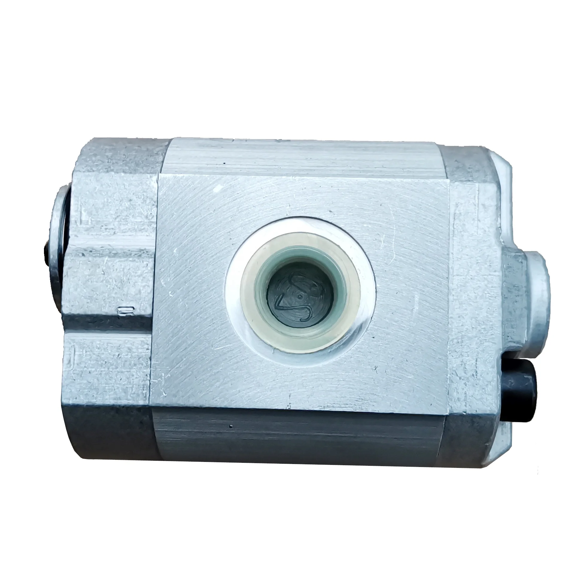 forklift spare parts  gear pump 0009810495 for linde forklift parts 1173 1174 supplier