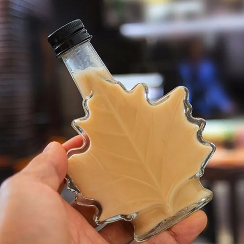 Unique 70ml 100ml 250ml Maple Leaf Shaped Glass Bottle Glass Beverage
