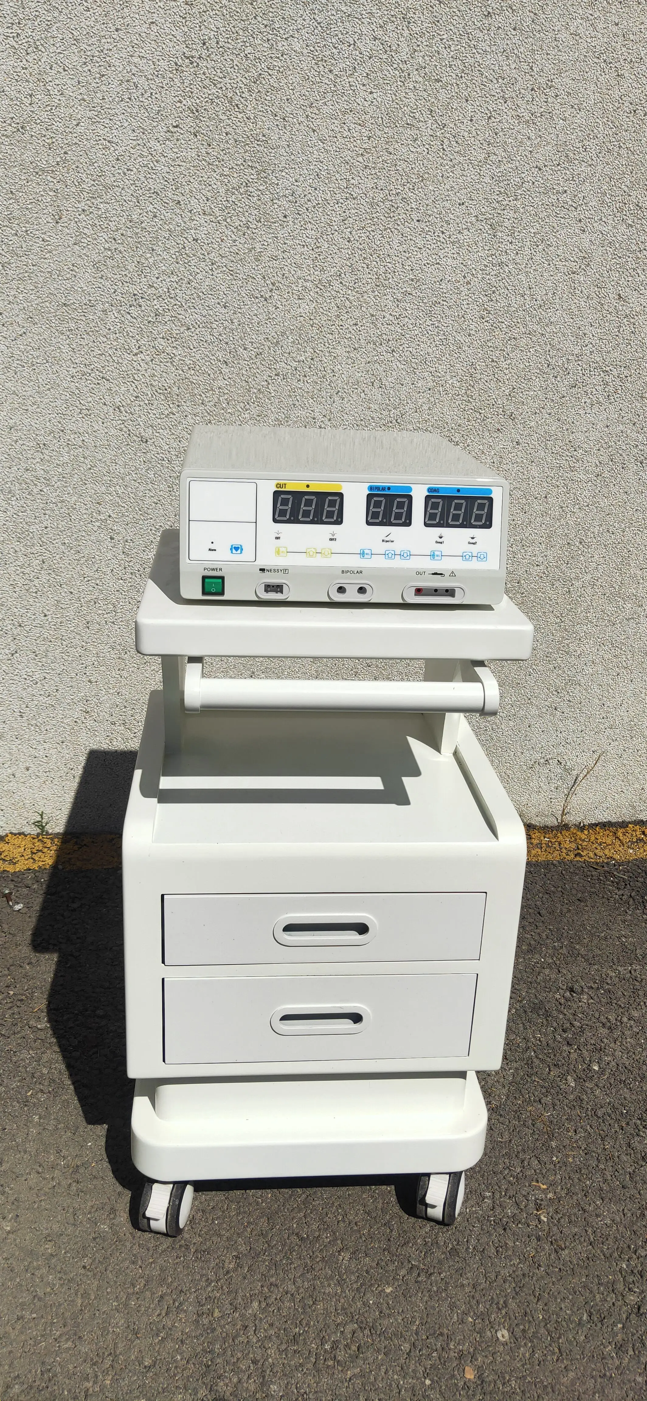 Amain 200w 350w Bipolar Electrosurgical Unit 400w High Frequency ...