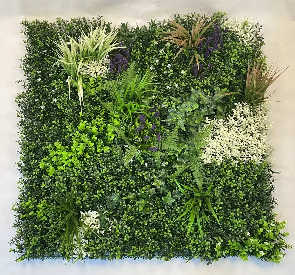 Customized Jungle Style Artificial Plant Wall Outdoor Grass Wall