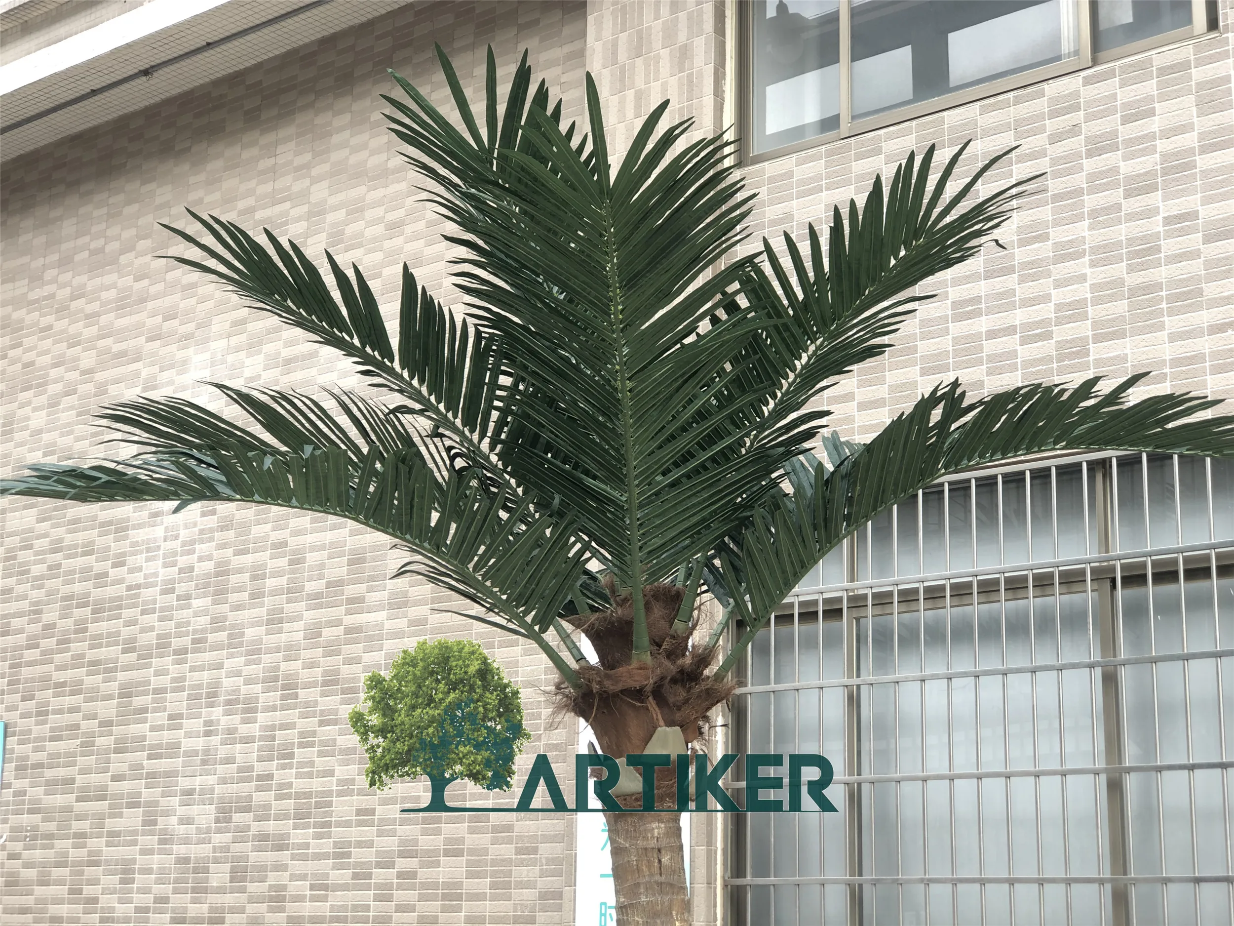 Factory Price Large Artificial Palm Tree Outdoor For Garden Decoration Buy Large Artificial
