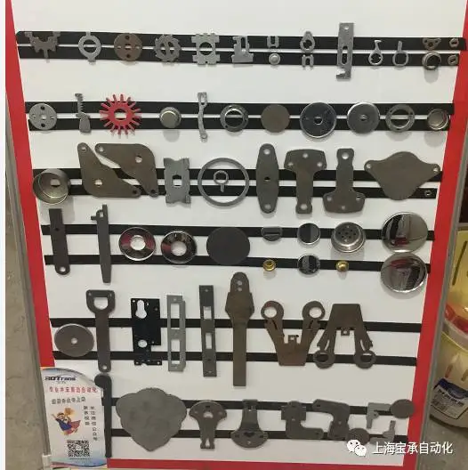 640
