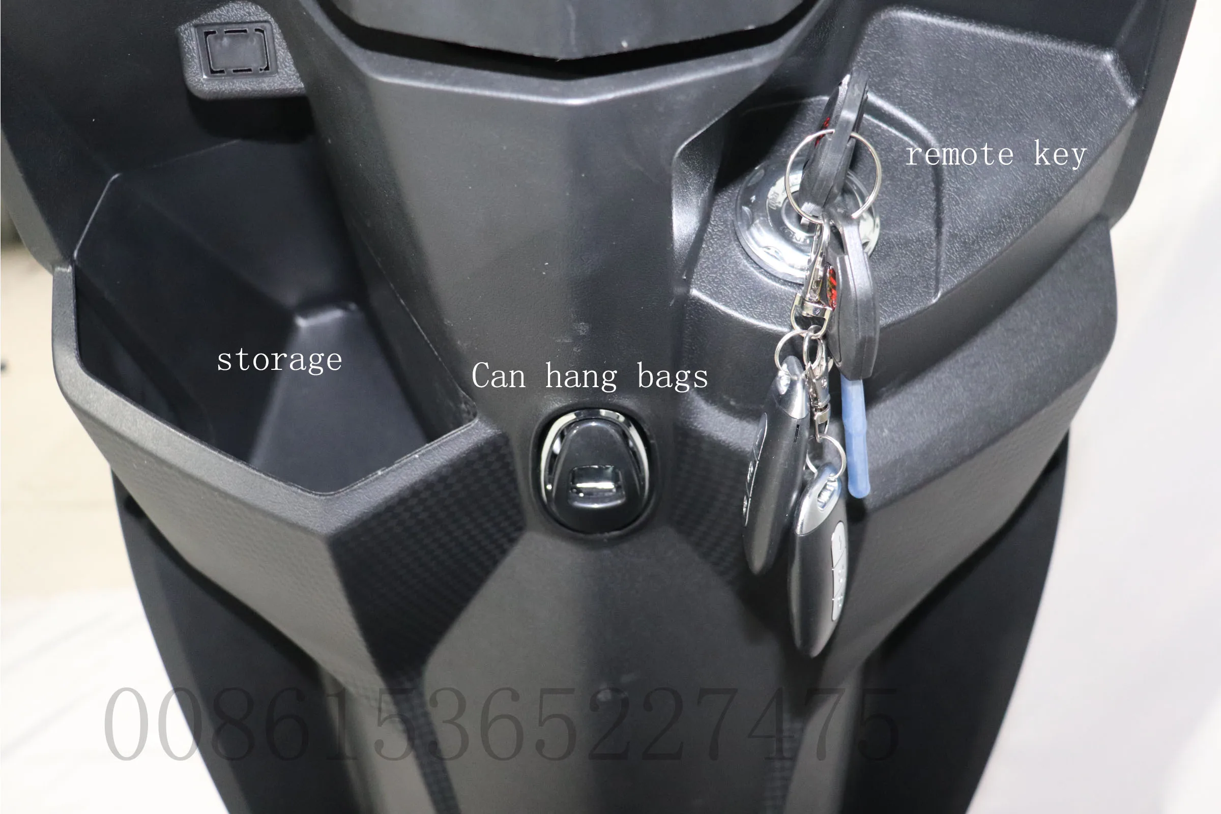 Can hang bags