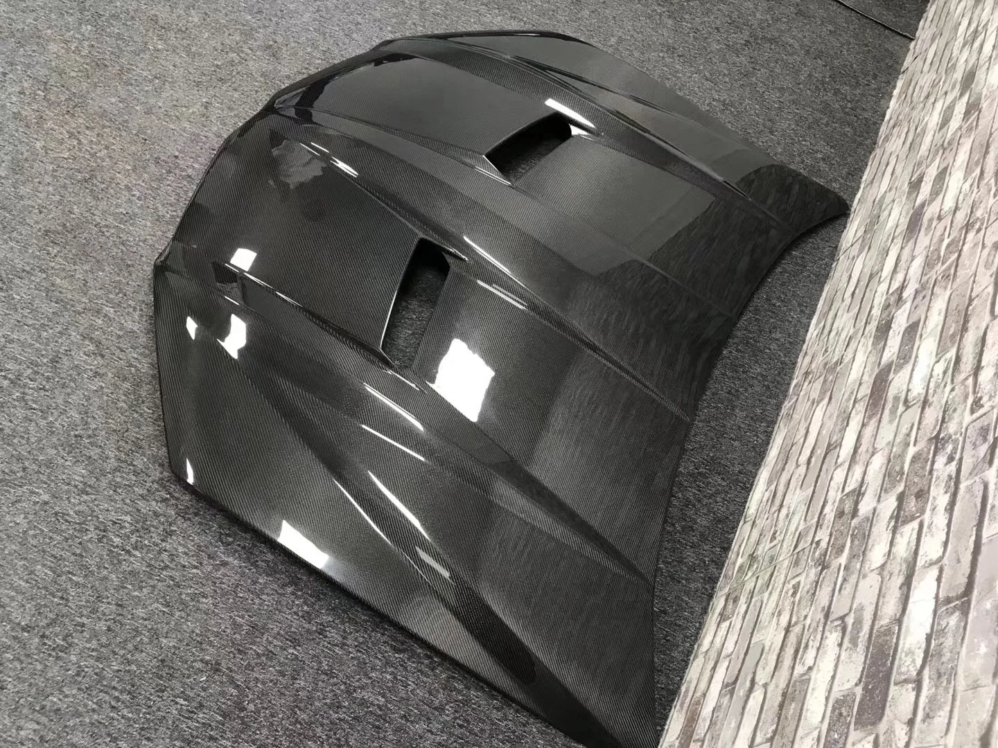 兰博基尼urus的碳纤维引擎盖引擎盖车身套件