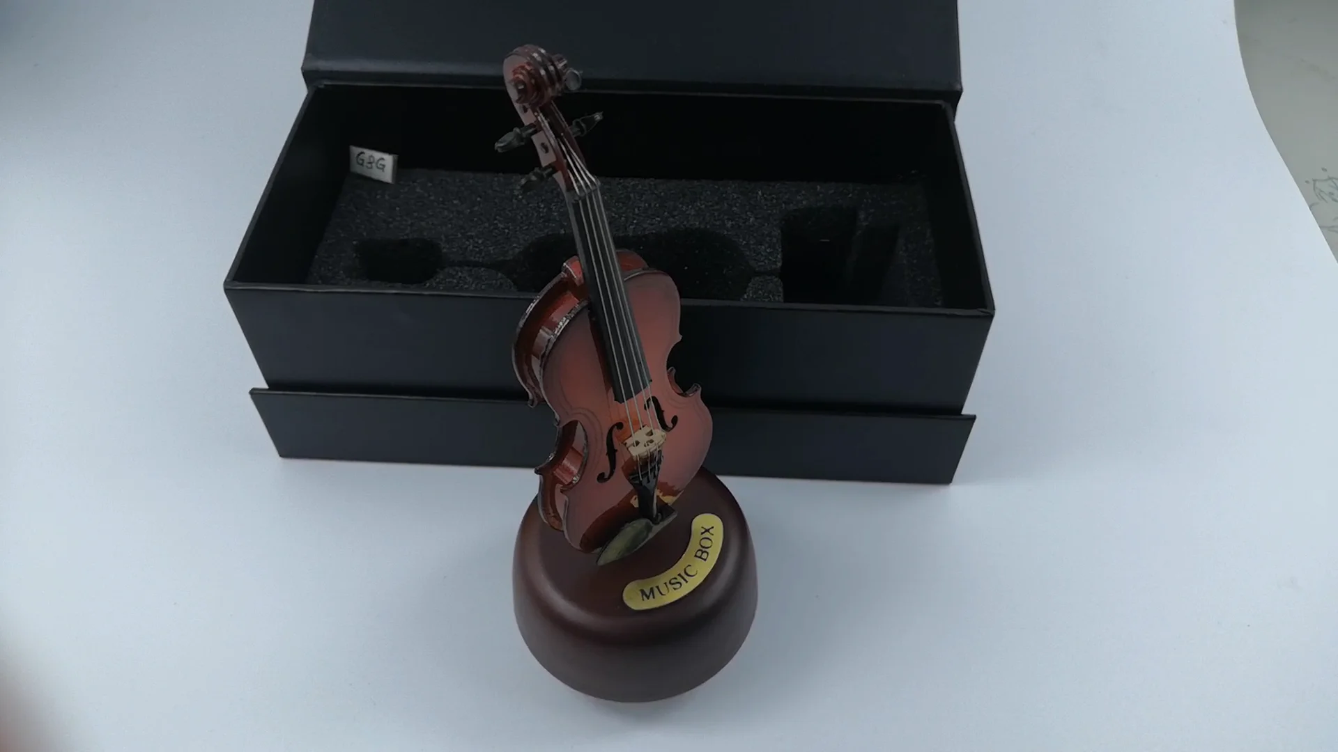 批发上紧发条玩具乐器小提琴音乐盒