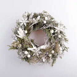 purple flower garland