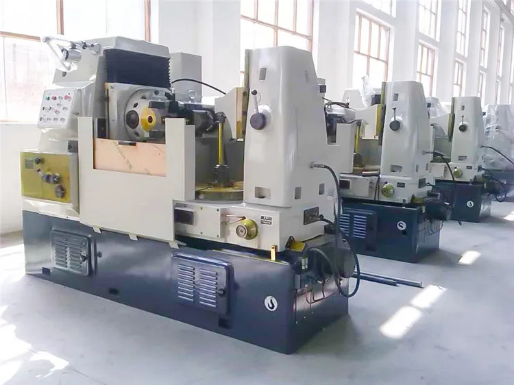 Universal gear hobbing Y3180 spline shaft hobbing machine