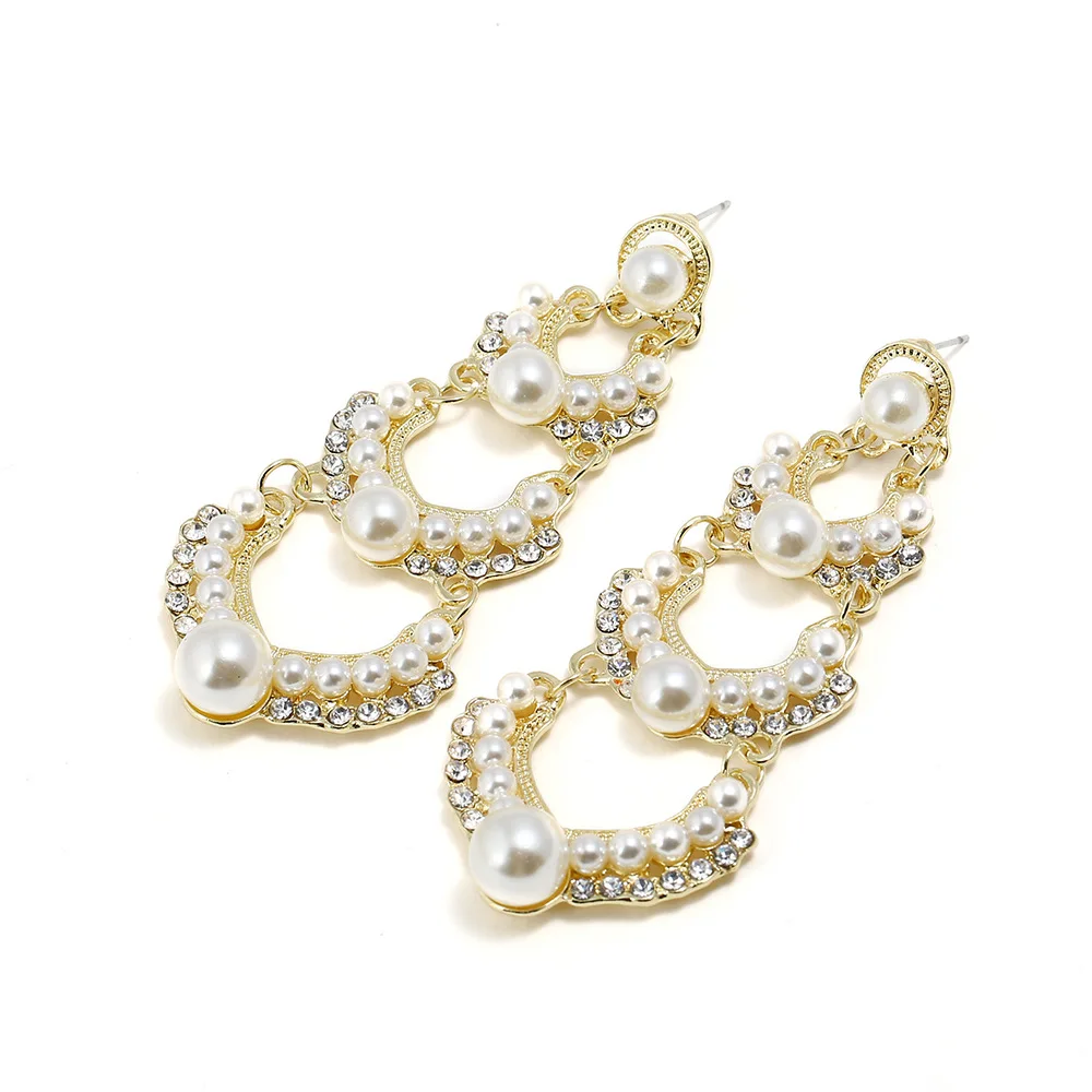 批发和零售热风格时尚水钻石珍珠边缘耳环