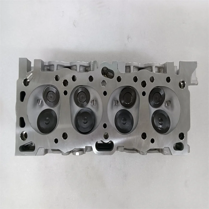 Complete Cylinder Head For Mitsubishi 4g64 Engine 8 Valves Md099086