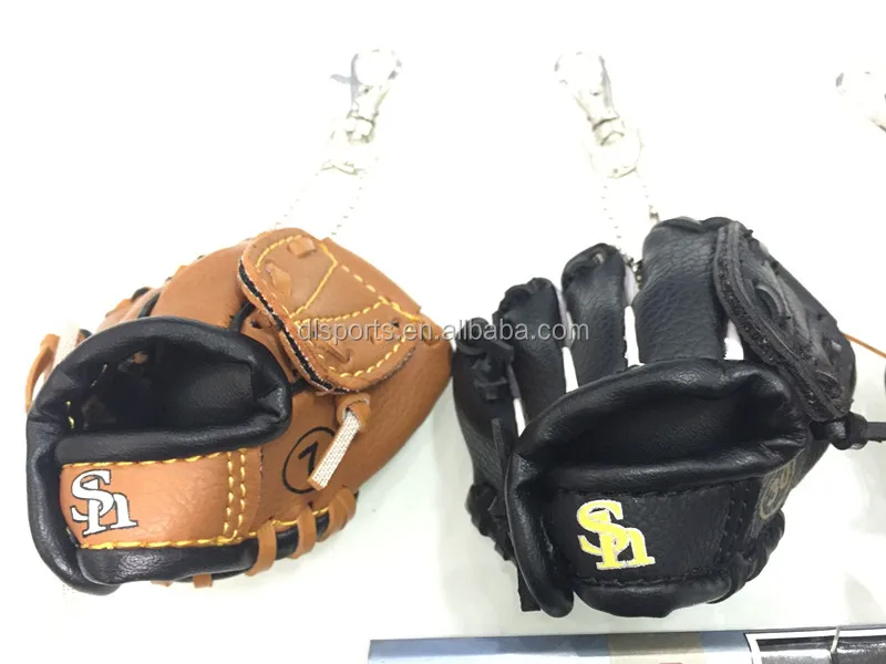 Dl Custom Baseball Gloves 3 Inch Mini Keychain Gloves Accessory Support