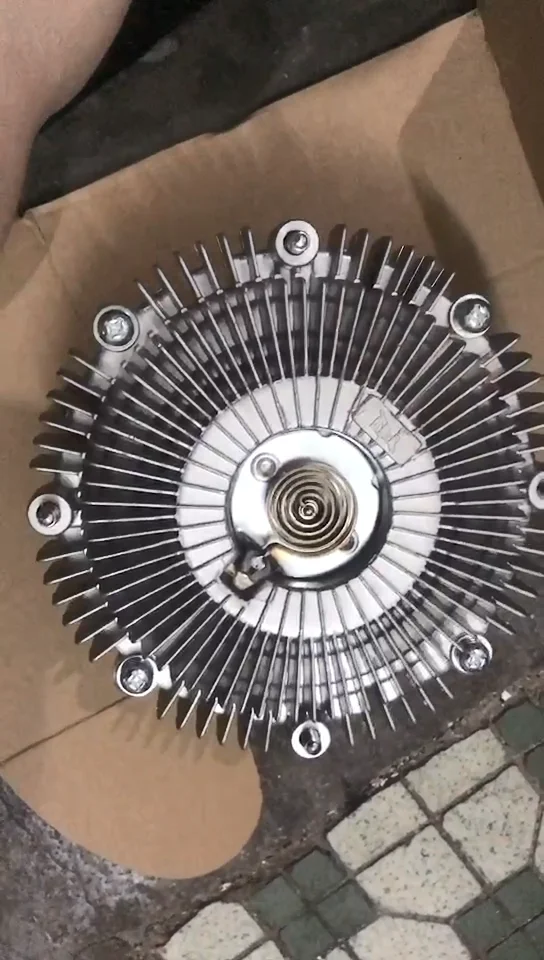 High Quality Wholesale Auto Fan Clutch For Land Cruiser Urj200 Uzj200