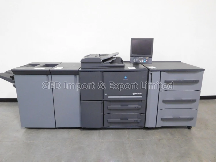 Konica 1052.jpg