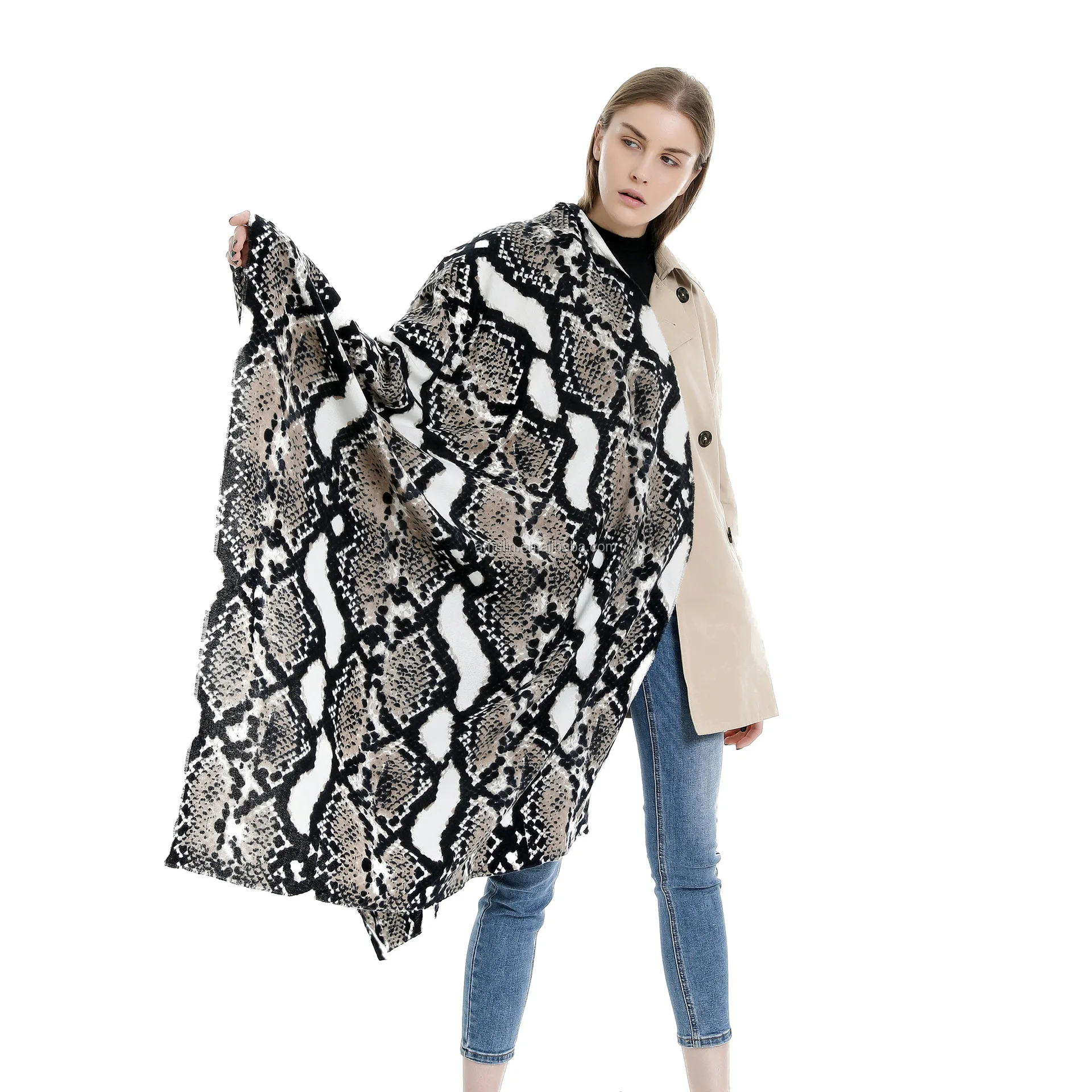 Trendy Hijab Scarf Winter Animal Snake Print Cashmere Pashmina Scarfs