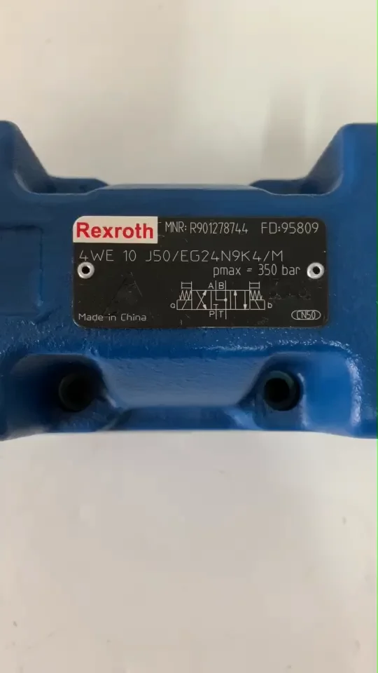 Distributeur (vanne) Directionnelle Hydraulique Rexroth 4WE 10 E50/EG24N9K4 - Réf. R901278761 - Occasion