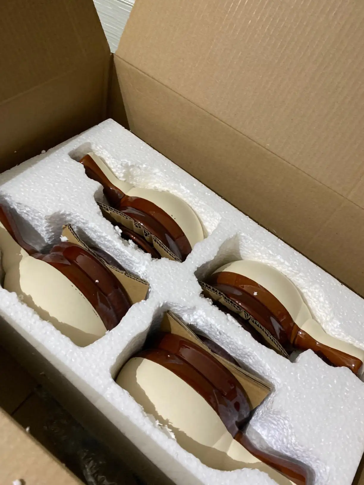 Ceramic Onion Soup18 Oz Soup Crocks With Handles and Lids Porcelain Soup Bowls for Soup Stew Chilli Set of 4 Home Party Hotel supplier