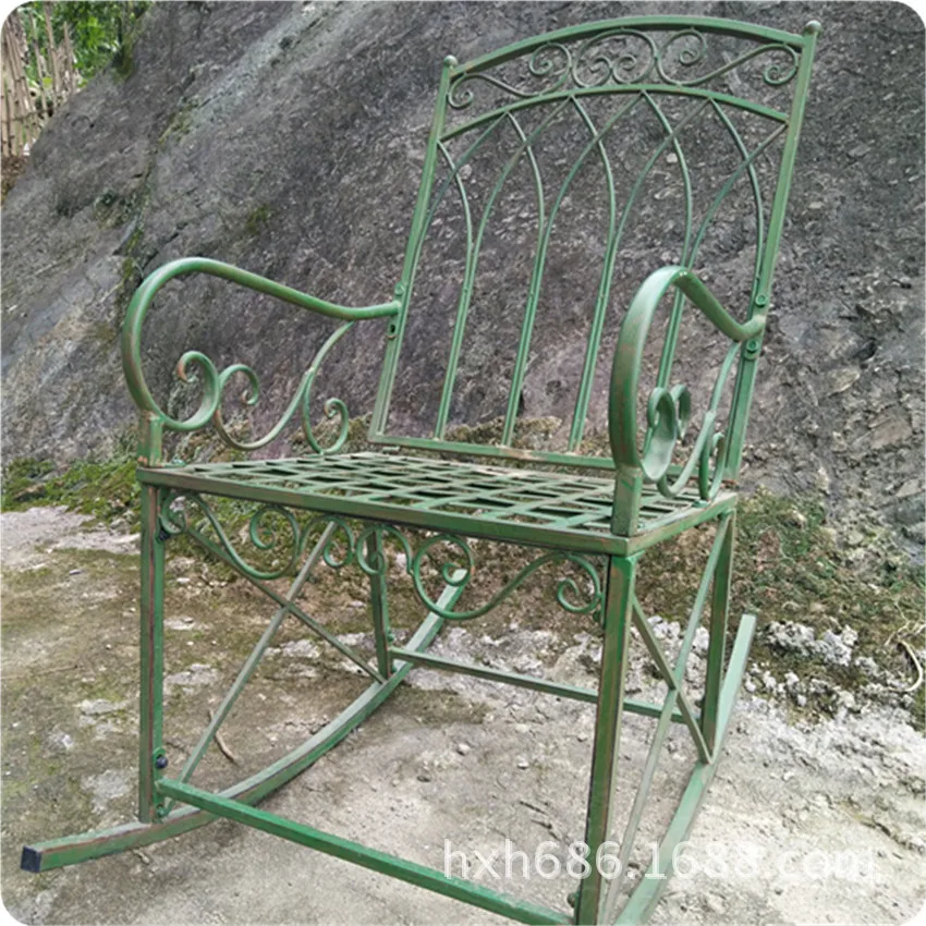 Venta al por mayor sillas mecedoras de hierro-Compre online los mejores