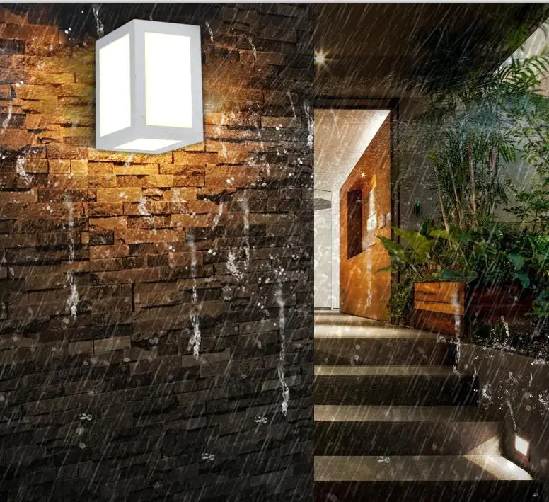 Best selling Simple design IP65 waterproof outdoor PC Led wall light