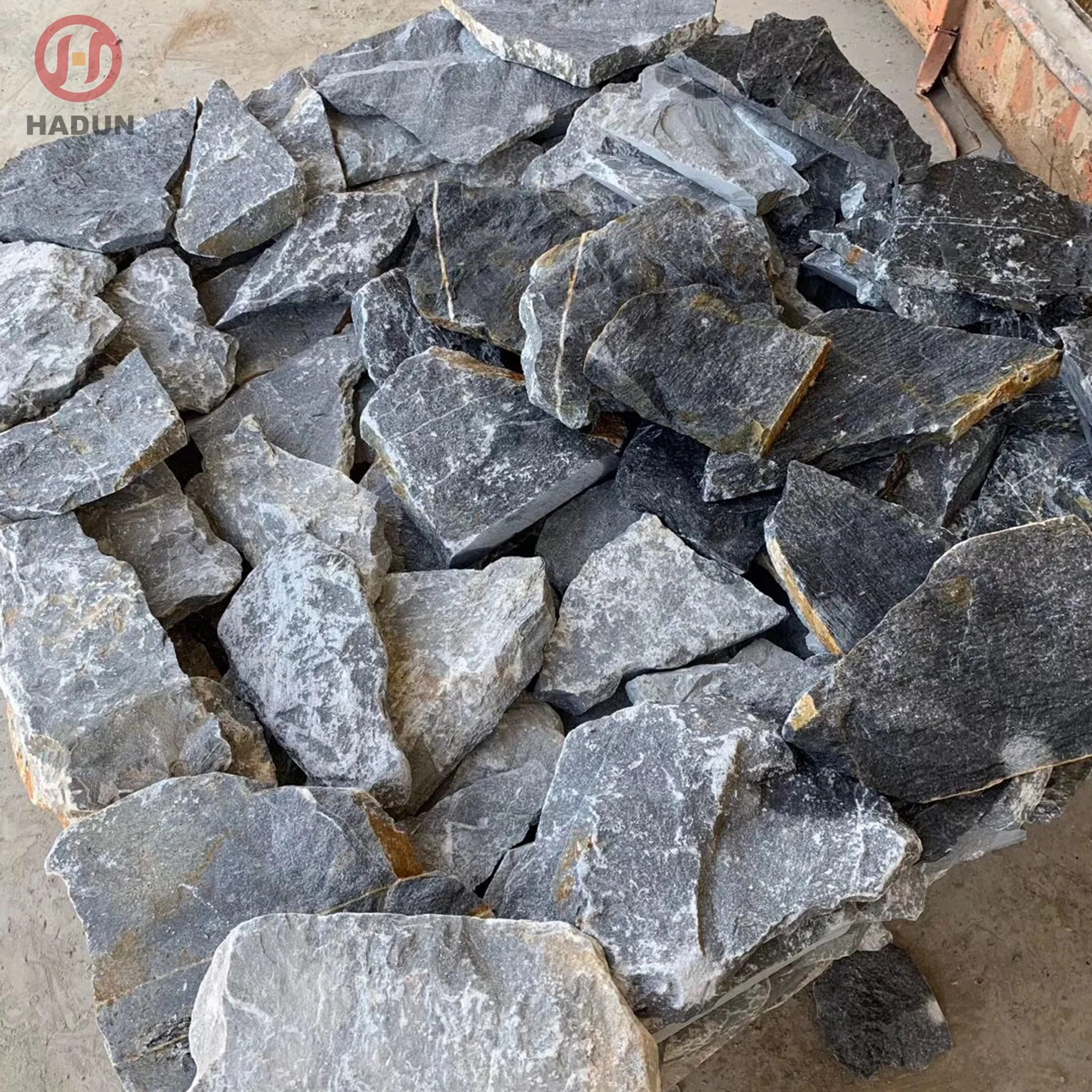 Blue Limestone Cladding - Natural & Durable Decorative Stone