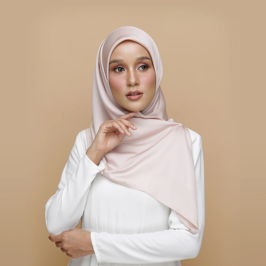 2020 New In Malaysia Wholesale Custom New Style Lady Tudung Satin Plain ...