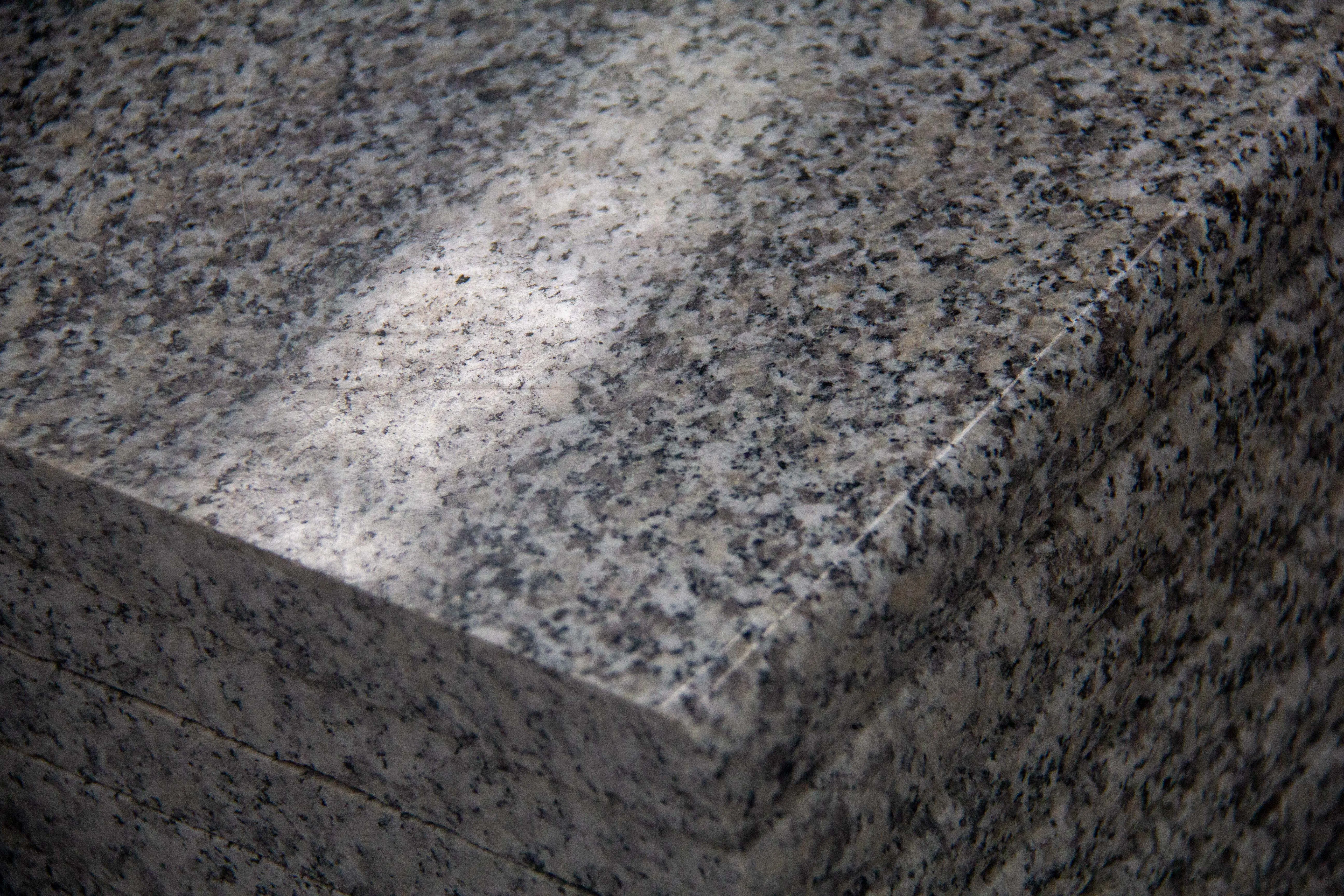 cheap g602 outdoor natural stone sesame grey granite tile
