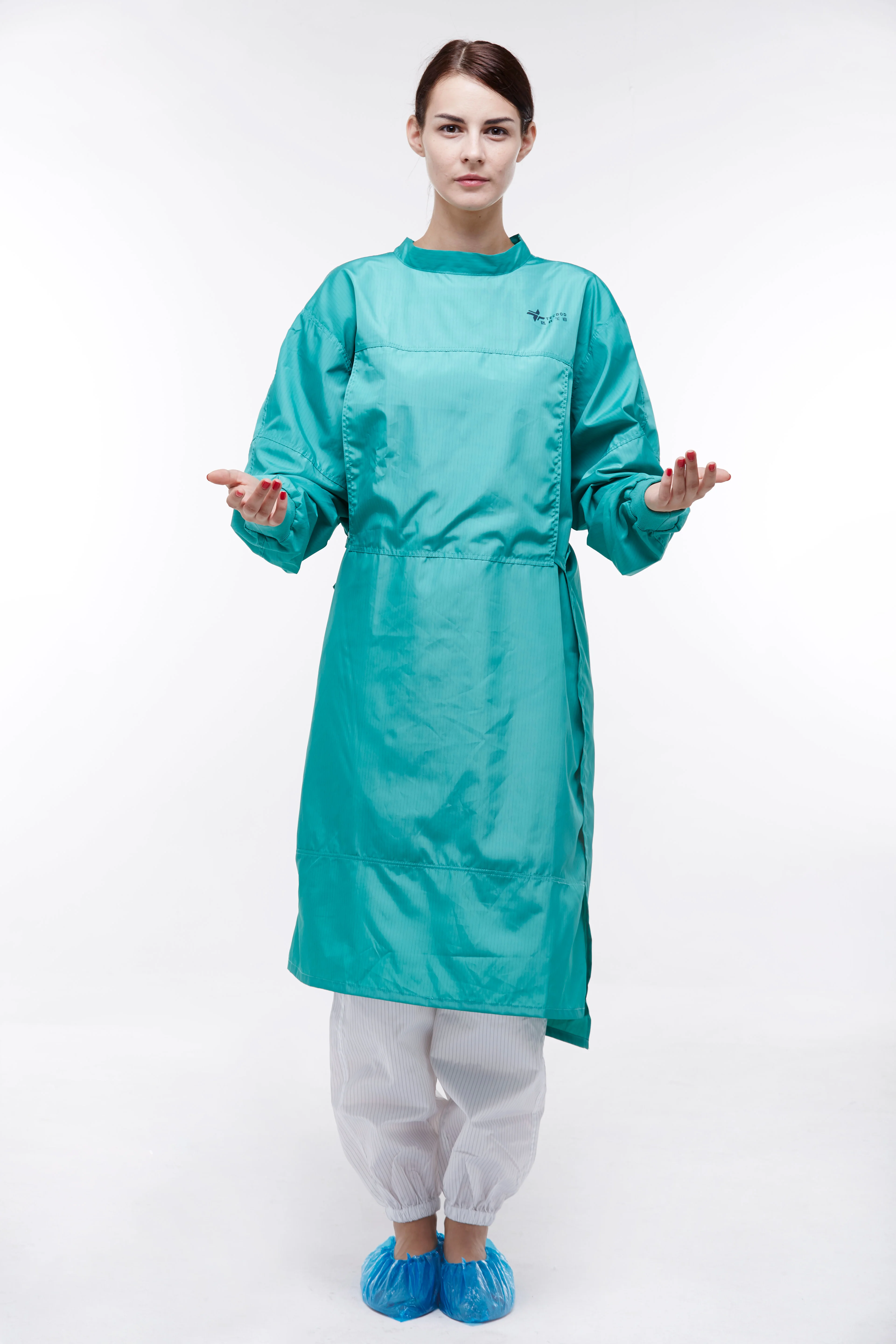 Стерильные халаты купить. Многоразовый стерильный халат. Операционный халат многоразовый. Хирургические халаты для операции купить.