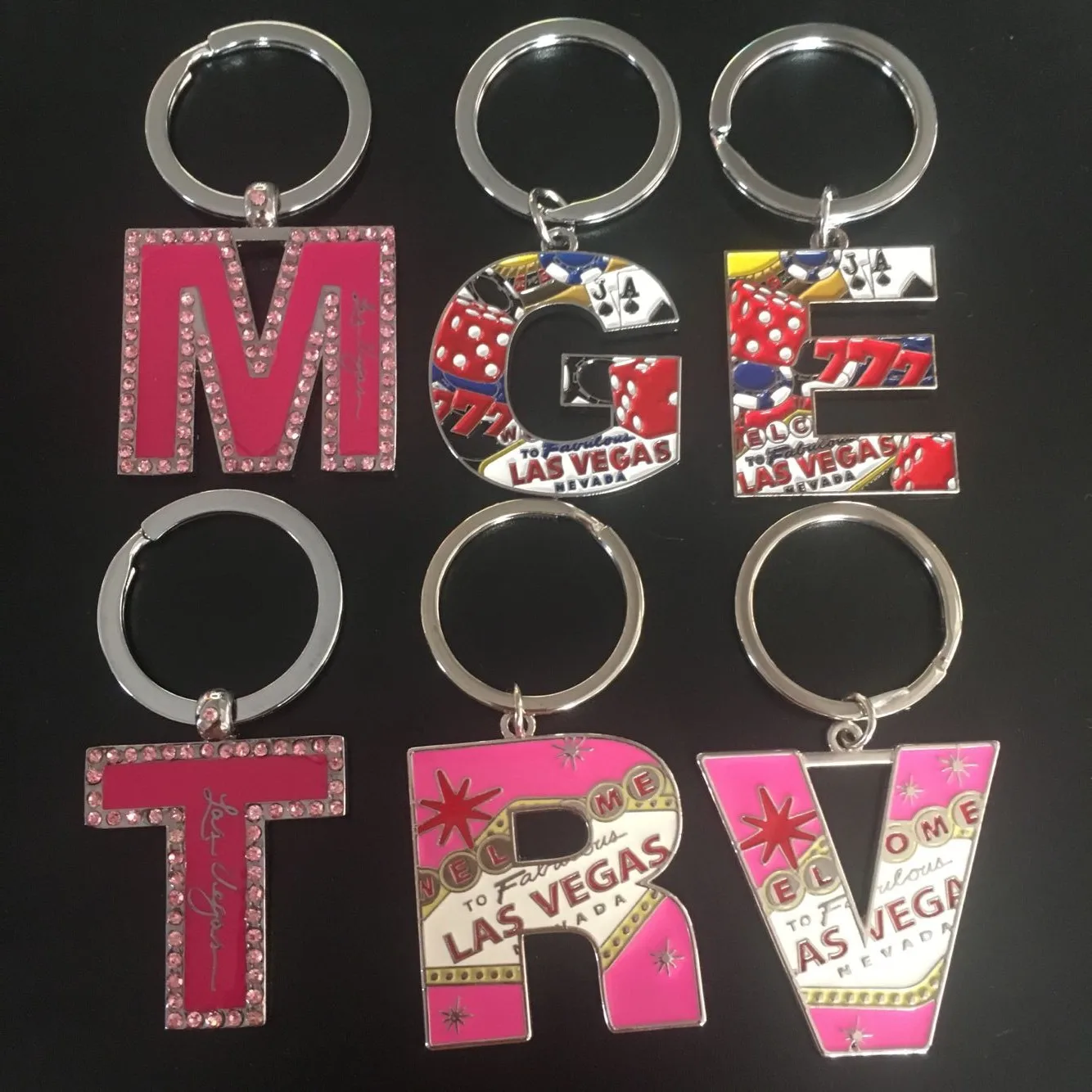 Key chain Silver and Pink Bear with Las Vegas Sign Great Souvenir 