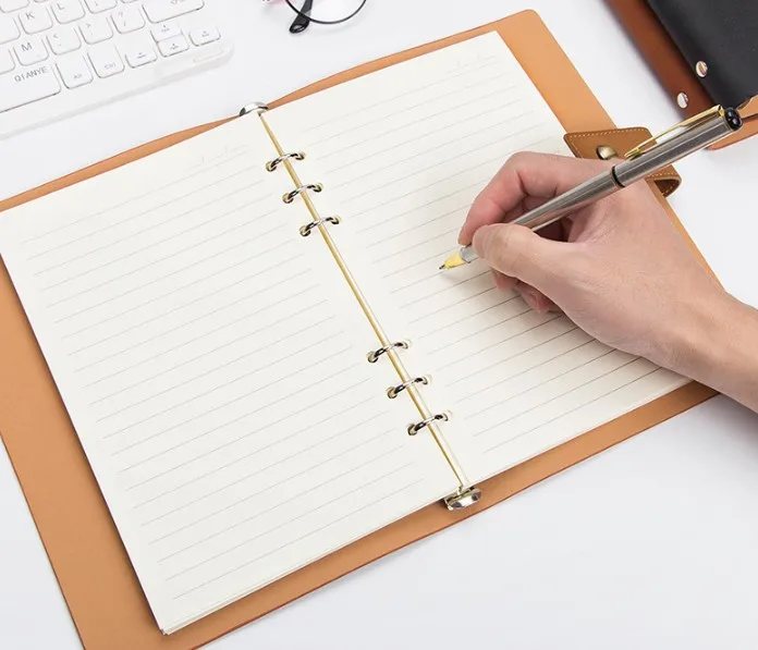 所有行业  办公文教用品  笔记本和写字板  笔记本尺寸 a5和自定义