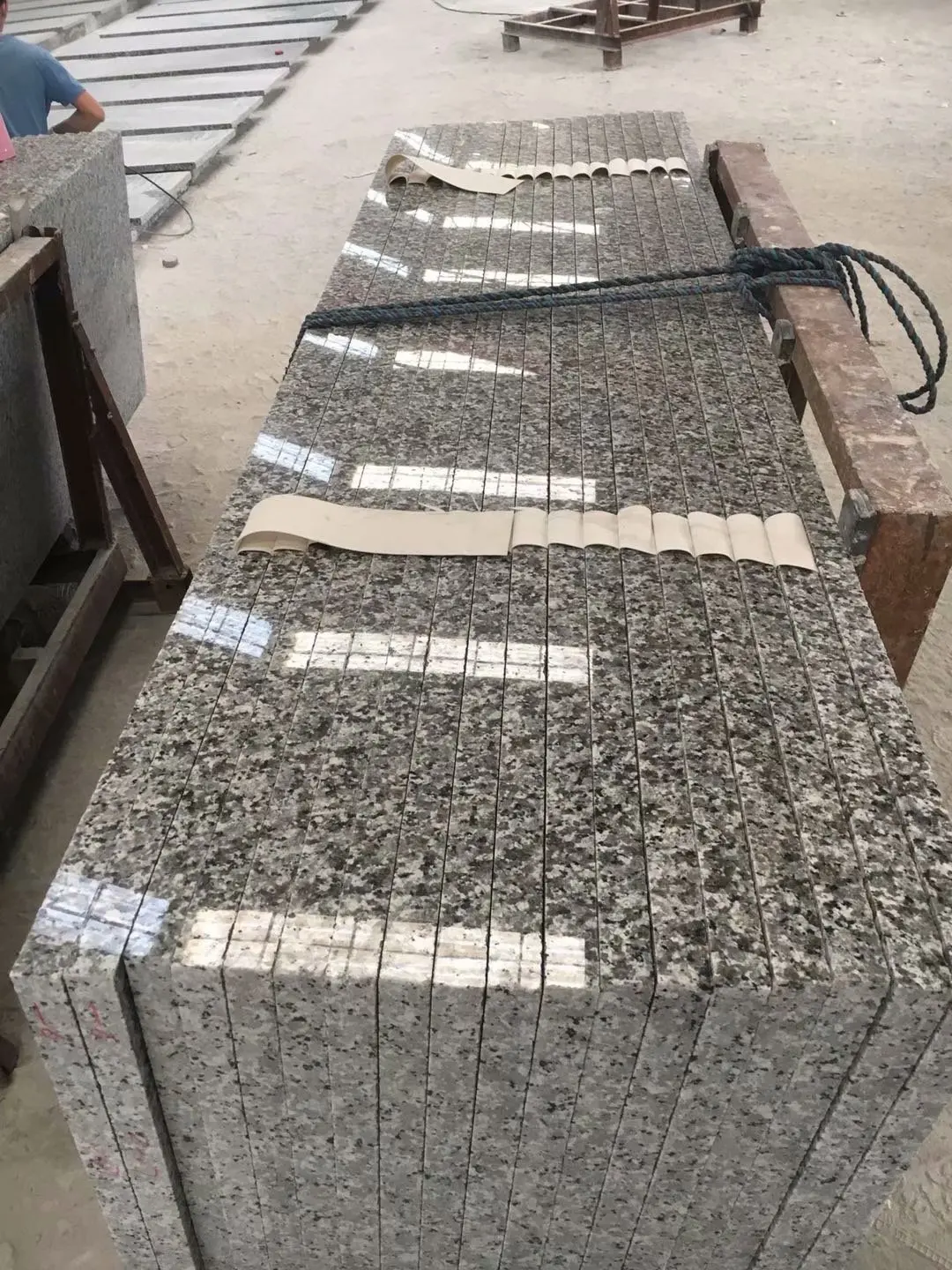 Luxury Brazilian Natural Green Marble Island Kitchen Counter Dark Green