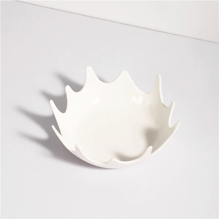 Modern novel design durable cheap custom dessert cake sushi appetizer snack ceramic serving dish for restaurant.jpg