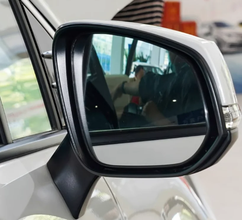 Suitable For Toyota Sienna 20212023 Rear View Mirror Assembly Reflector Reversing Mirror Lens