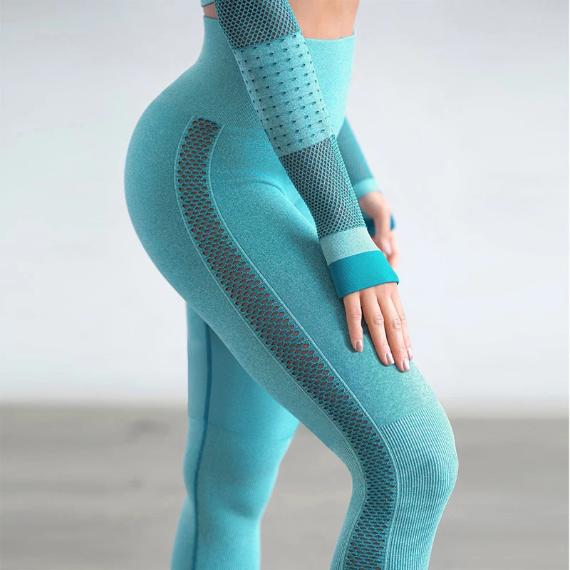 seamless yoga set 8.jpg
