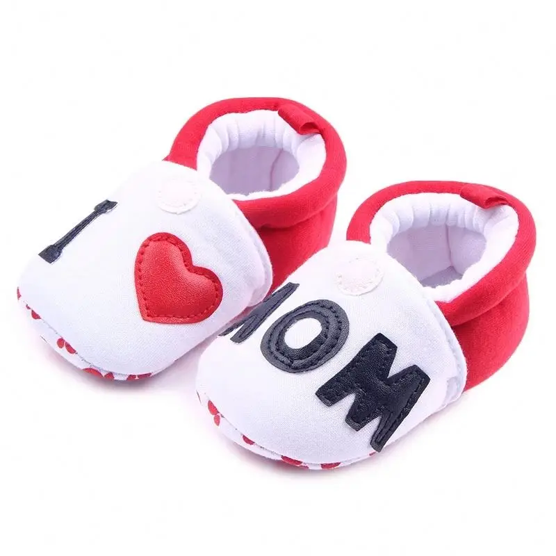 
2019 winter new soft cotton Cute Cartoon animal infant prewalker crib baby socks shoes 