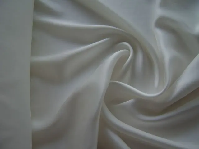 ssandwahsde silk crepe satin 140cm 19.5mm ivory1