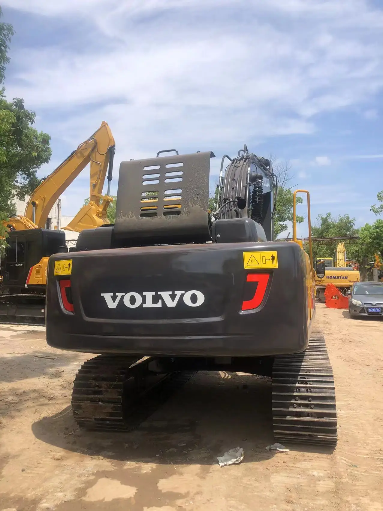 Used Volvo Ec210 Ec200 Excavator Crawler For Sale 20ton Volvo 210blc ...