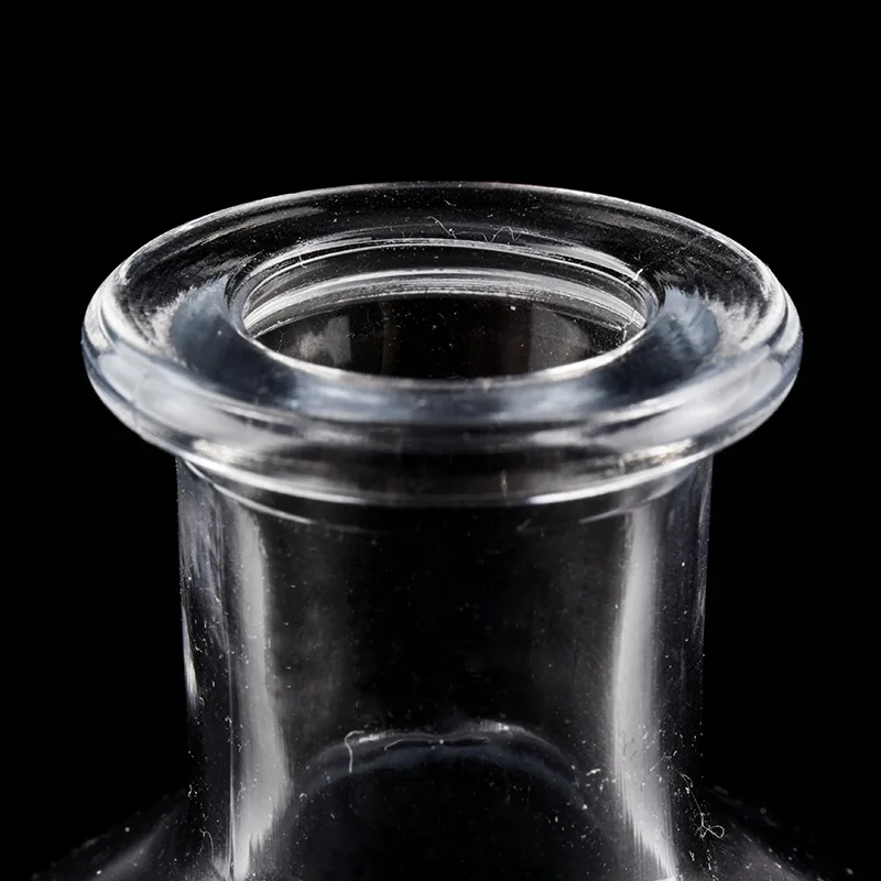 luxury glass diffuser bottle