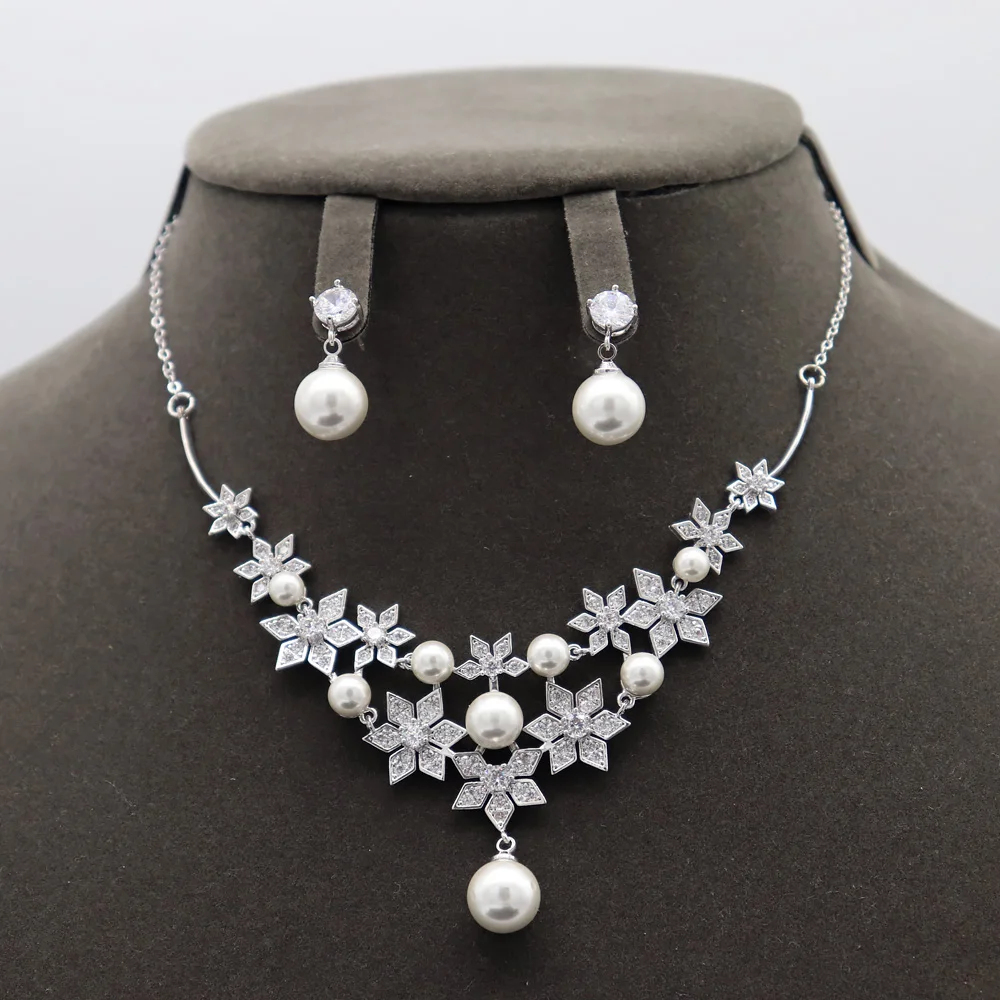 批发银水晶石婚礼项链套装首饰时尚珍珠新娘项链套装派对