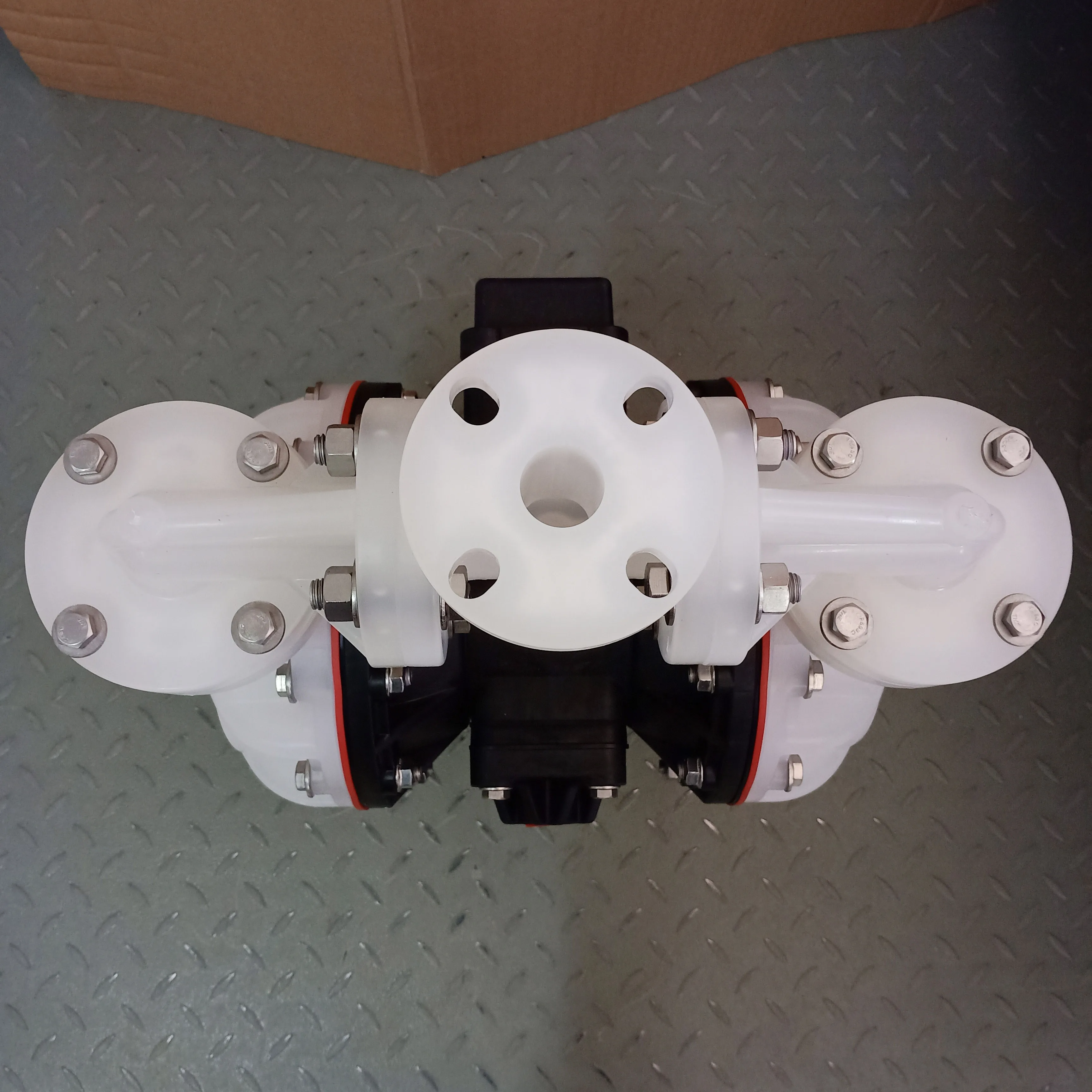 Pneumatic 1 Inch Diaphragm Pump With Ptfe Diaphragm Sandpiper Pump