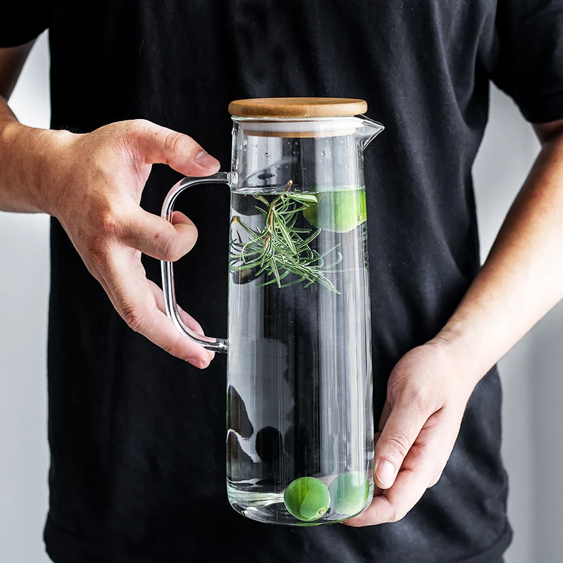 Wholesale 1500mlm High Borosilicate Hot Water Glass Pitcher Iced Beverage Jug With Stainless